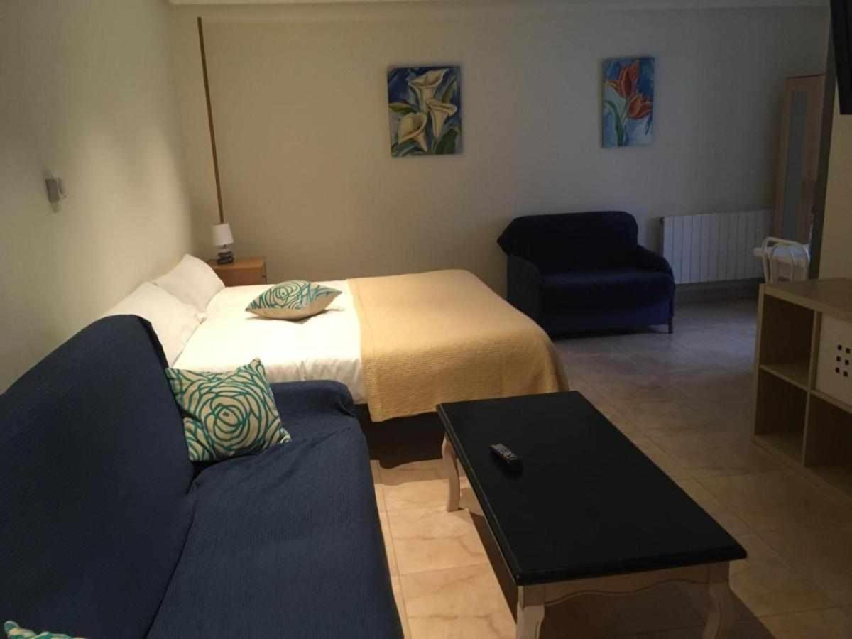 Apartamentos Mugarri Povena Bagian luar foto