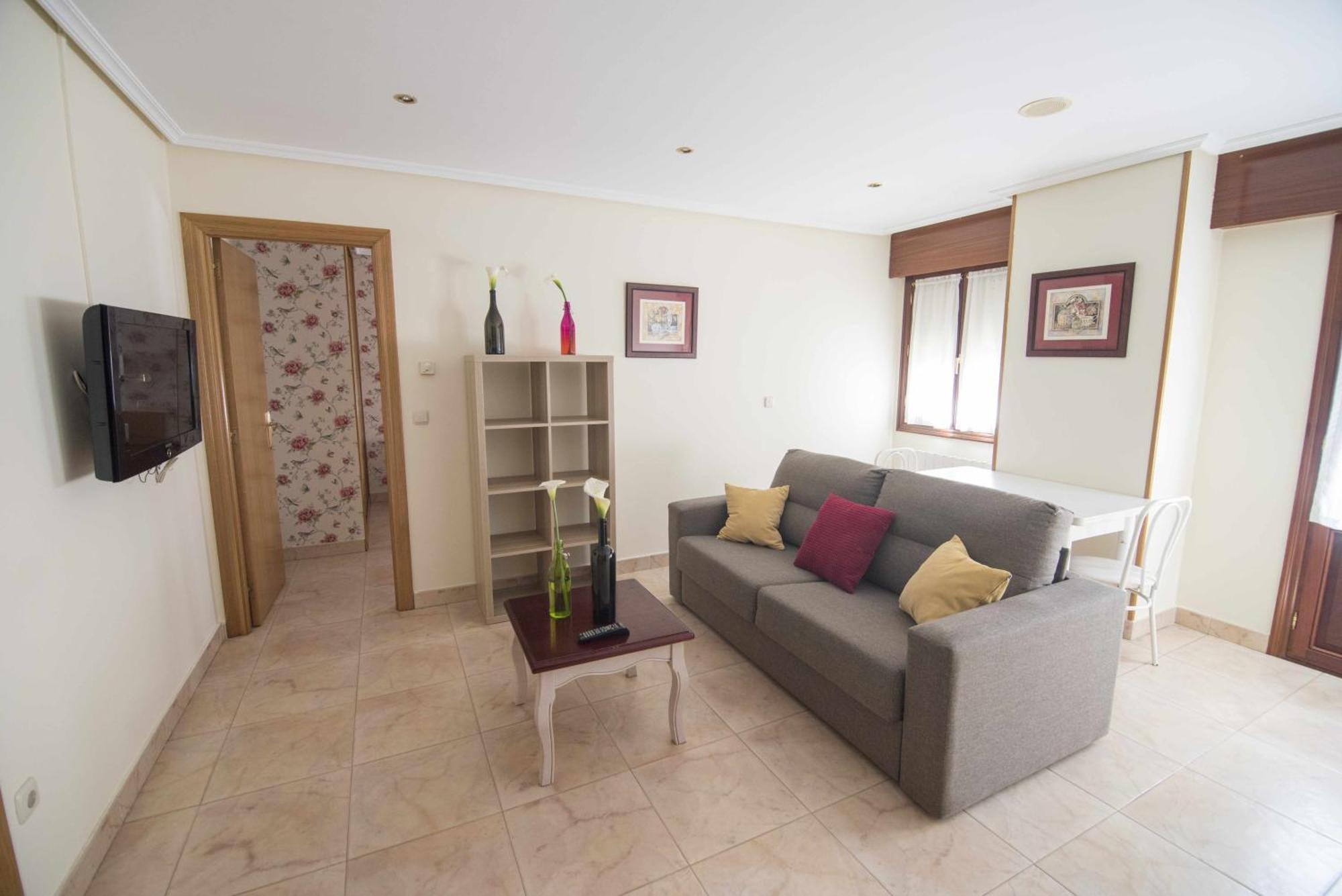 Apartamentos Mugarri Povena Bagian luar foto